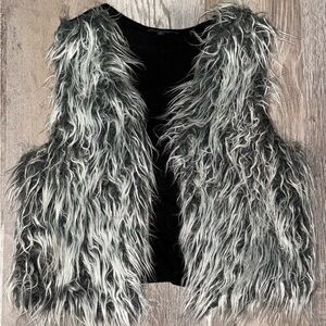 Girls Faux Fur Black and Gray Vest Size 16